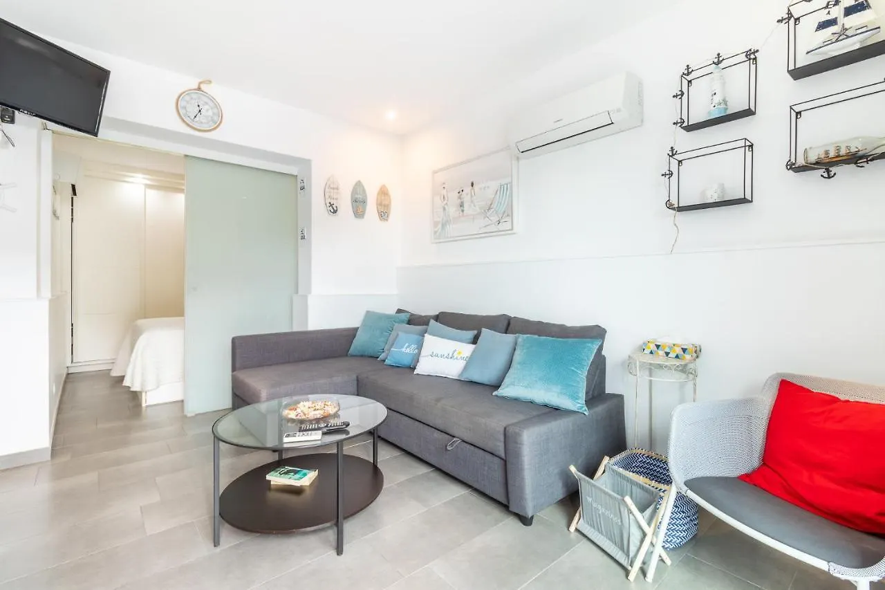 Flatguest Carpe Mogan - Beach - Balcony - Wifi 0*,  Spain