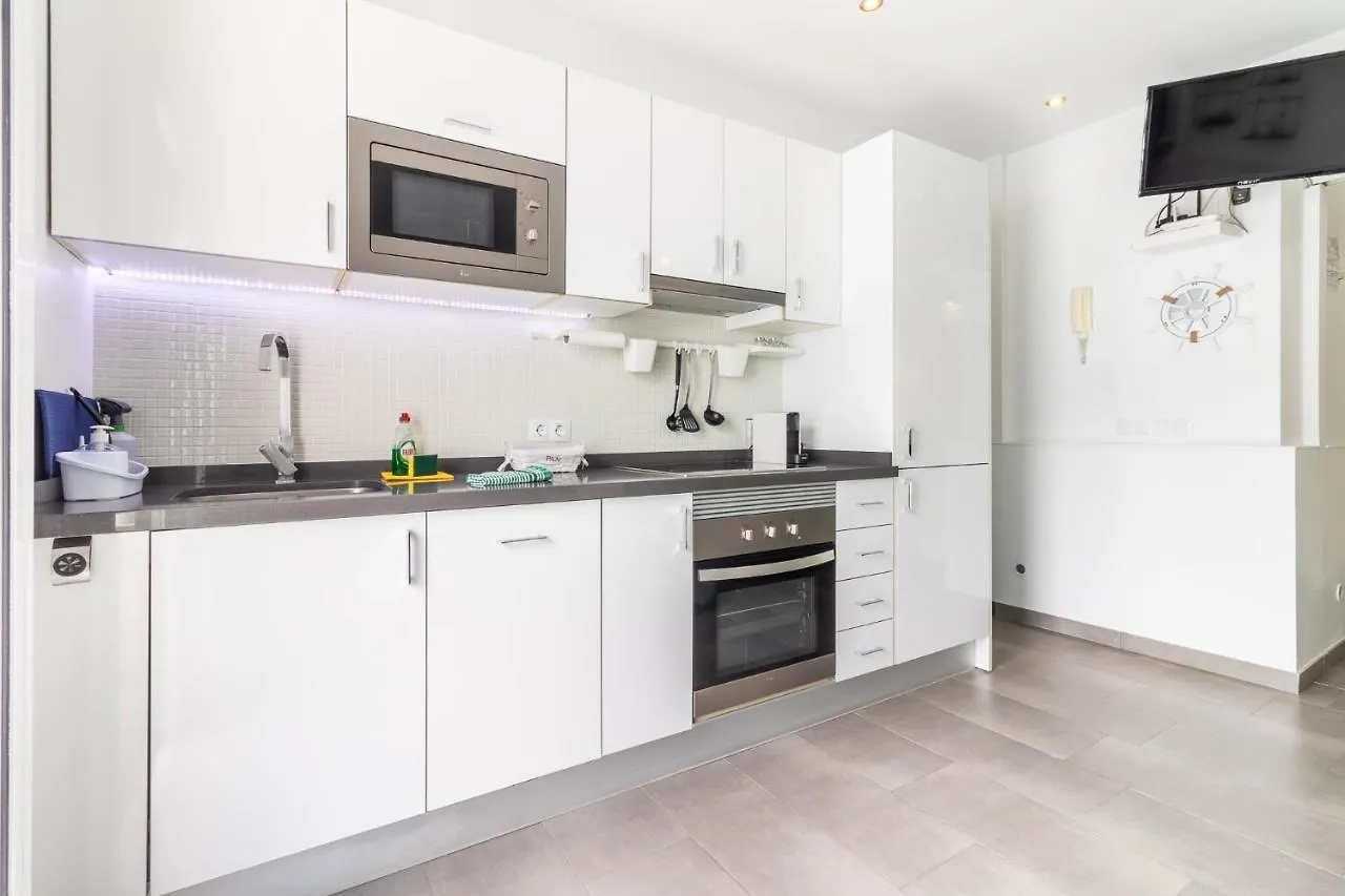 דירה Flatguest Carpe Mogan - Beach - Balcony - Wifi